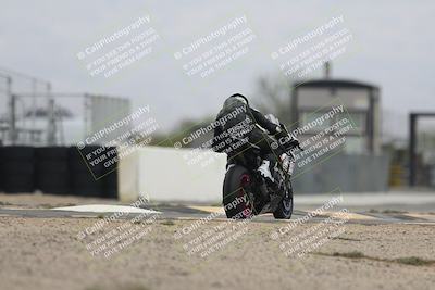 media/Sep-21-2025-Race Pace (Sun) [[98bf33ef95]]/Non Verified/5-Turn 16 (11am)/